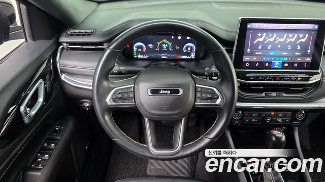 Jeep Compass 2nd Gen — Фото автомобиля 22