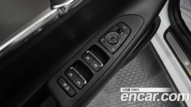 Hyundai Grandeur Новый Grandeur IG — Фото автомобиля 12