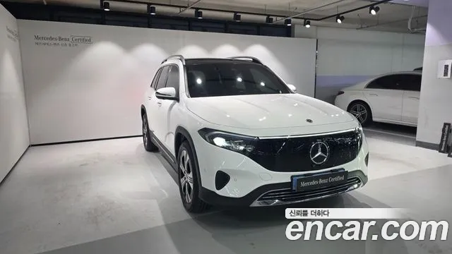 Mercedes-Benz EQB X243 — Фото автомобиля 2