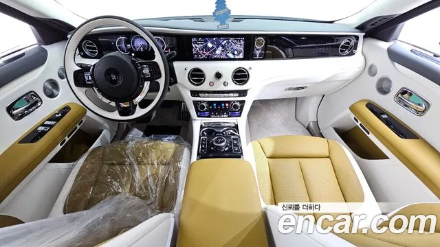 Rolls-Royce Ghost — Фото автомобиля 5