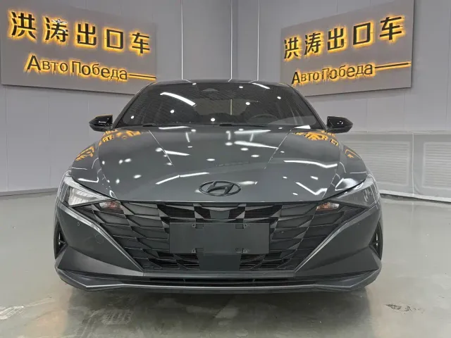 Hyundai Elantra — Фото автомобиля 3
