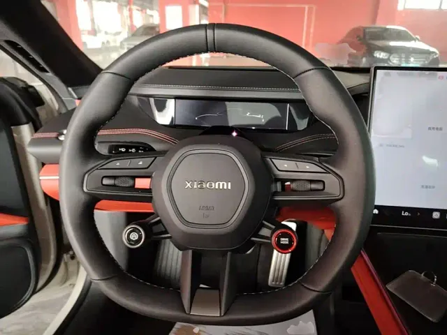 Xiaomi SU7 — Фото автомобиля 10