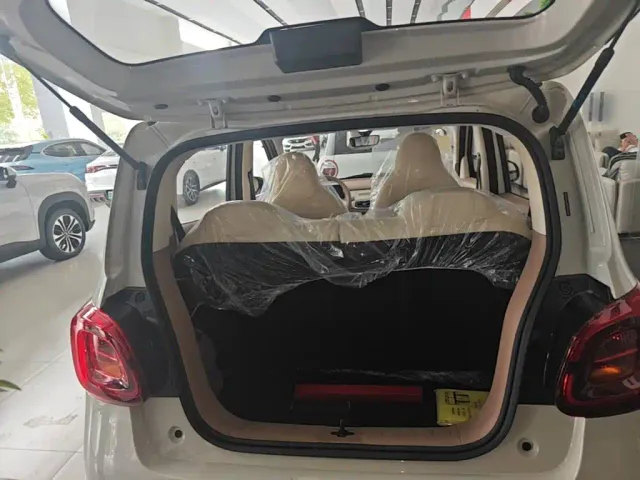 Wuling Hongguang Mini EV — Фото автомобиля 18