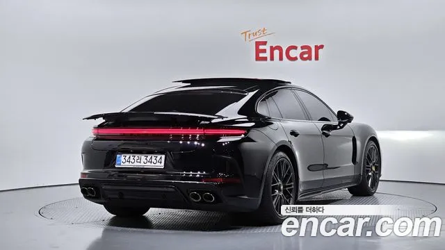 Porsche Panamera 976 — Фото автомобиля 2