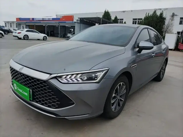 Фотография автомобиля — BYD Qin PLUS