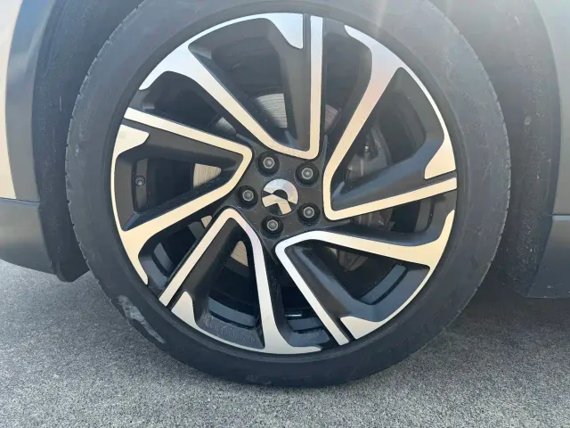 Nio EC6 — Фото автомобиля 6