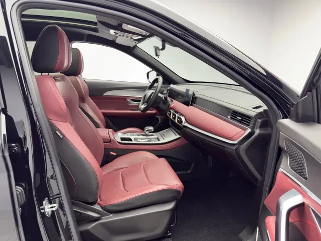 Jetour X70 Plus — Фото автомобиля 13