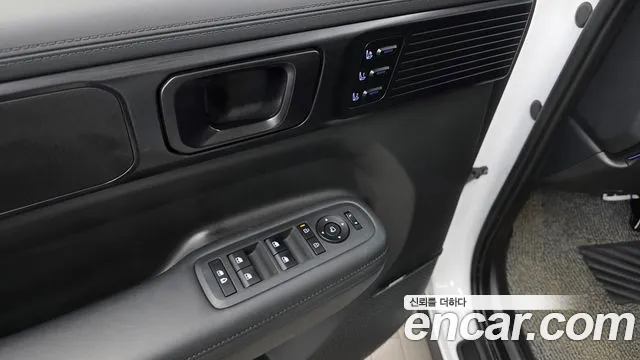 Hyundai Santa Fe — Фото автомобиля 29