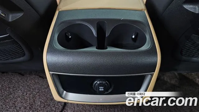 Kia Canival Carnival 4 поколение Дизель 9 мест Prestige — Фото автомобиля 25