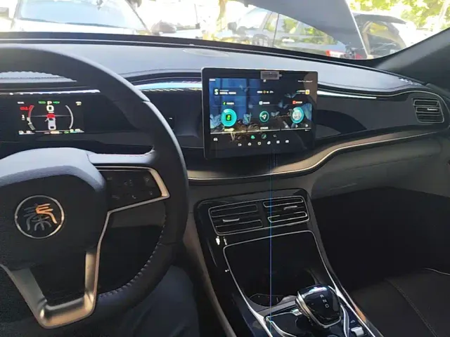 BYD Qin PLUS — Фото автомобиля 9