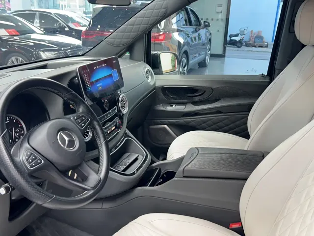 Mercedes-Benz Vito — Фото автомобиля 16
