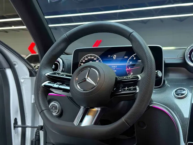 Mercedes-Benz C-Class — Фото автомобиля 10