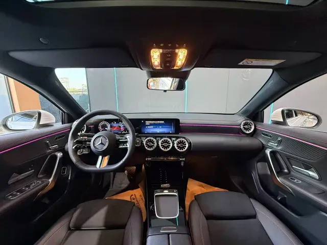 Mercedes-Benz A-Class — Фото автомобиля 9