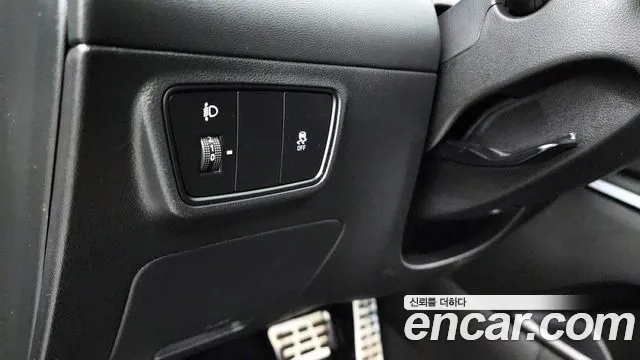 Hyundai Tucson Tucson (NX4) Дизель 2.0 2WD — Фото автомобиля 16
