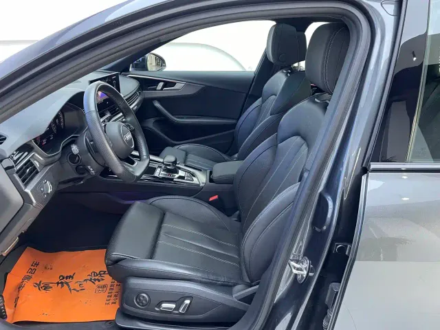 Audi A4L — Фото автомобиля 5