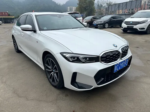 BMW 3 Series — Фото автомобиля 3