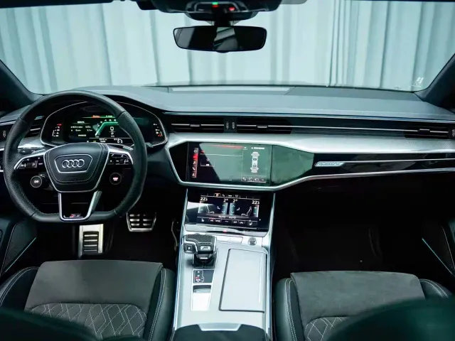 Audi A7L — Фото автомобиля 6