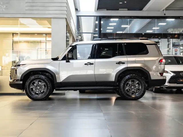Lexus GX — Фото автомобиля 4