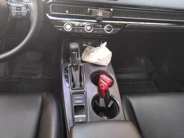 Honda Civic — Фото автомобиля 16