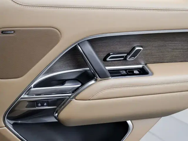 Land Rover Range Rover — Фото автомобиля 23