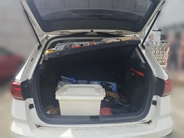 Volkswagen Tharu — Фото автомобиля 15