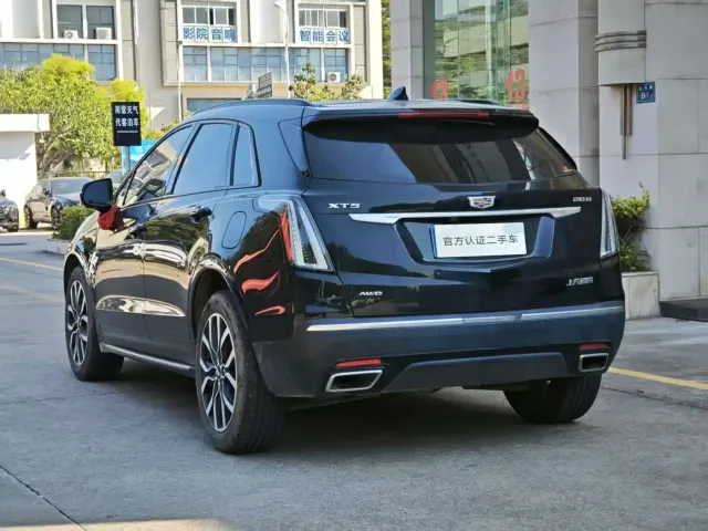 Cadillac XT5 — Фото автомобиля 5