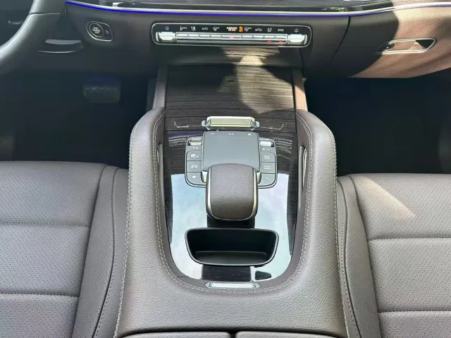 Mercedes-Benz GLE-Class — Фото автомобиля 21