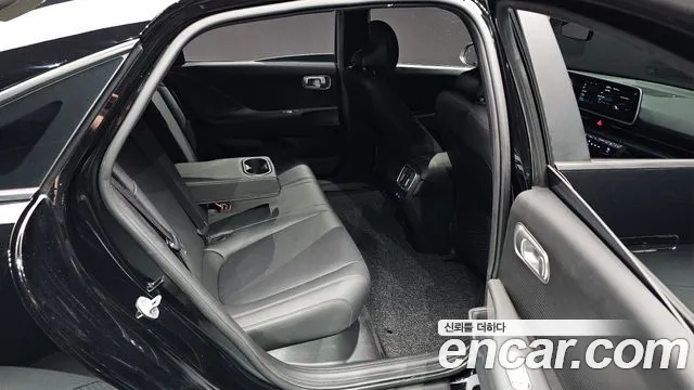 Hyundai Ioniq 6 — Фото автомобиля 17