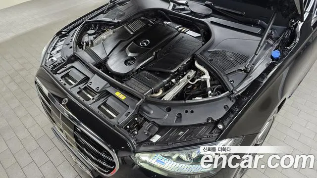 Mercedes-Benz S-Class S-класс W223 — Фото автомобиля 6