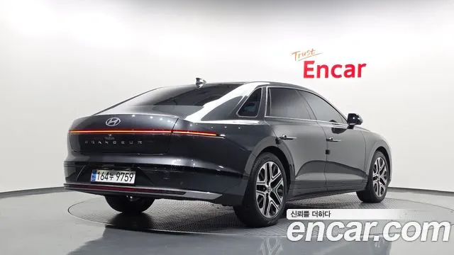 Hyundai Grandeur GN7 — Фото автомобиля 2