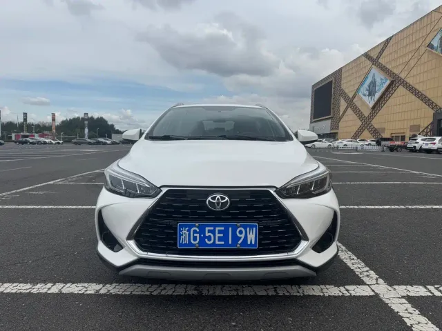 Toyota YARiS L Zhi Xuan — Фото автомобиля 2