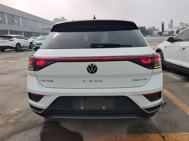 Volkswagen Volkswagen T-ROC 2024 280TSI DSG 2WD Time Edition — Фото автомобиля 5