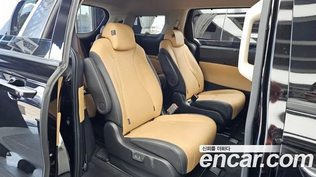 Kia Carnival 4th Gen — Фото автомобиля 18