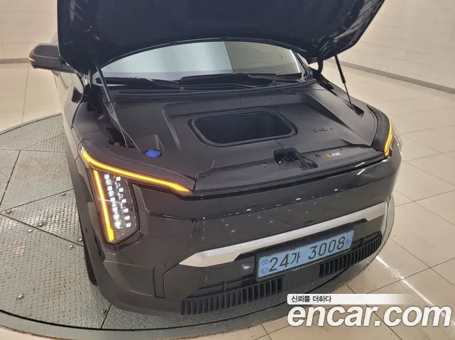 Фотография автомобиля — Kia EV3