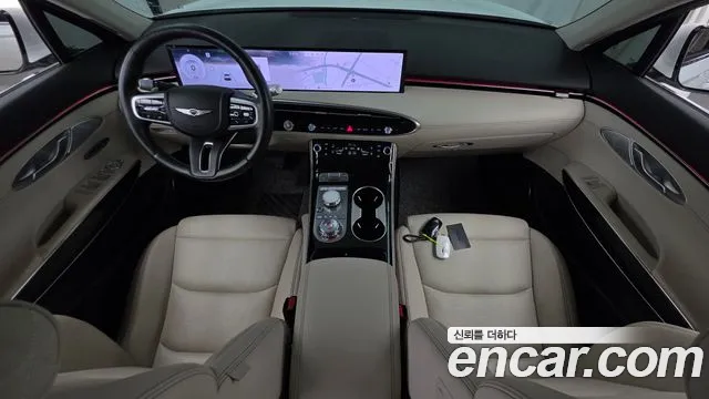 Genesis GV70 — Фото автомобиля 10