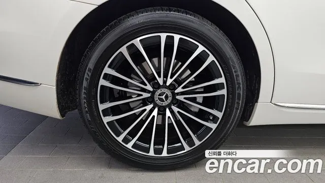 Mercedes-Benz S-Class S-класс W223 — Фото автомобиля 5