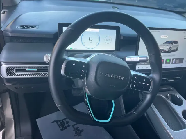 GAC Aion Y — Фото автомобиля 10