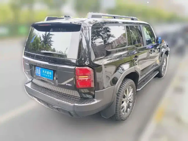 Toyota Prado — Фото автомобиля 2