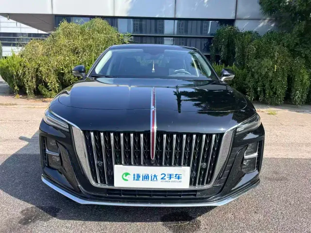 Hongqi H5 — Фото автомобиля 5
