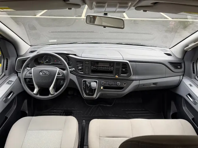 Maxus V80 RV — Фото автомобиля 11