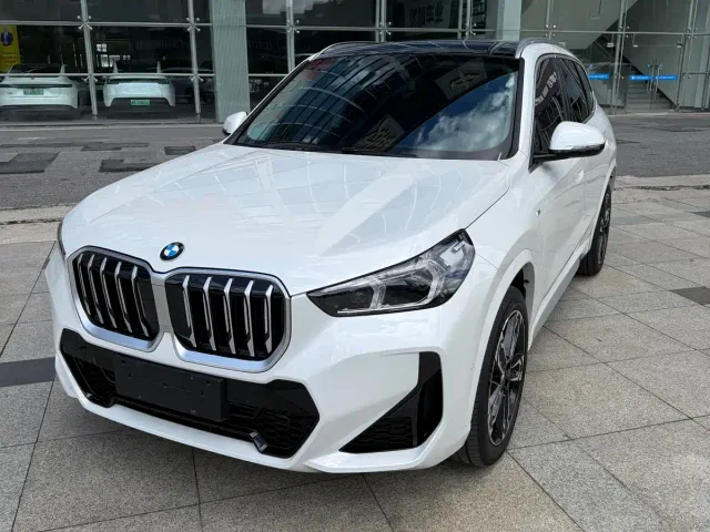 BMW X1 — Фото автомобиля 3