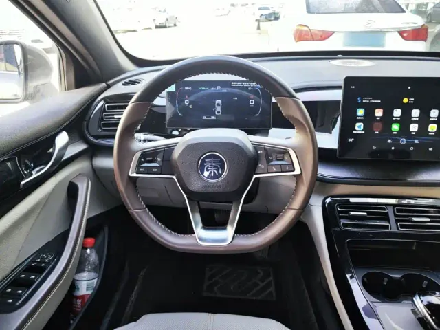 BYD Qin PLUS — Фото автомобиля 10