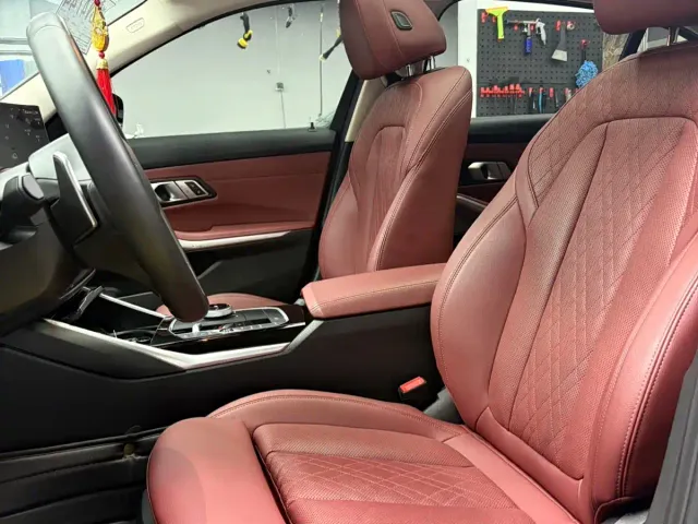 BMW 3 Series — Фото автомобиля 11