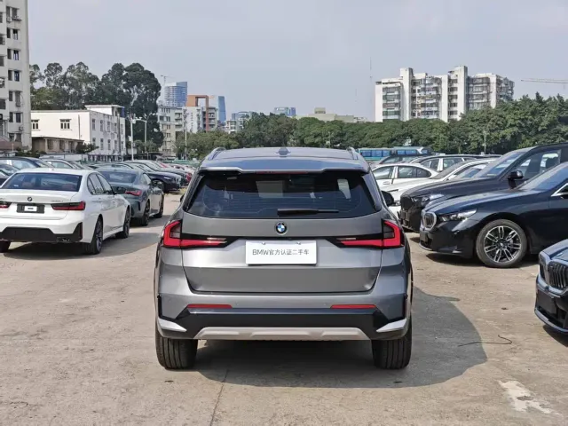 BMW X1 — Фото автомобиля 3