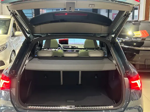 Audi Q3 — Фото автомобиля 25