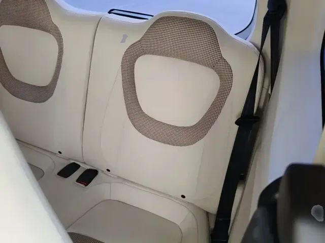 Wuling Hongguang Mini EV — Фото автомобиля 16