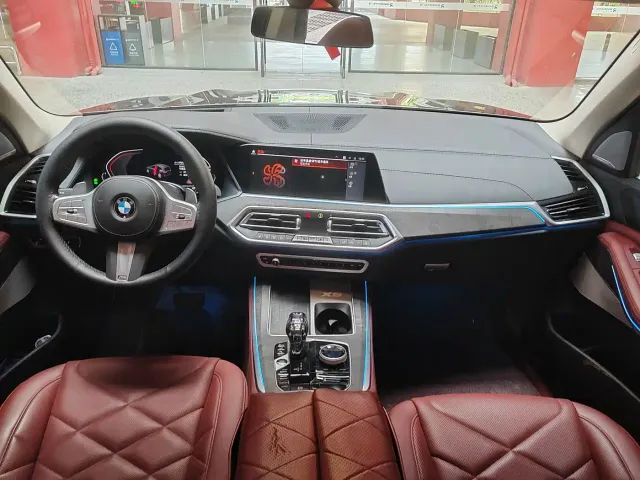 BMW X5 — Фото автомобиля 9