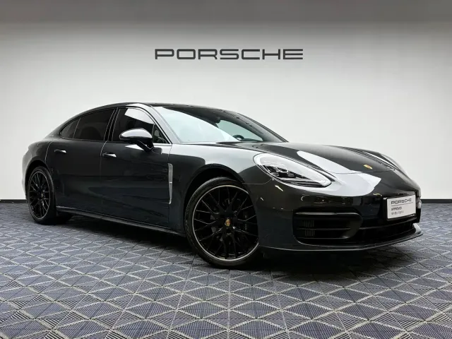 Porsche Panamera — Фото автомобиля 9