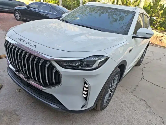 Фотография автомобиля — Jetour X70 Plus