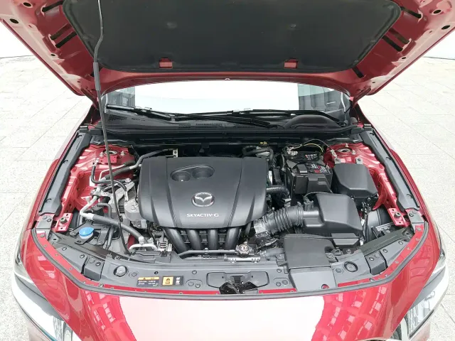 Mazda Axela — Фото автомобиля 20